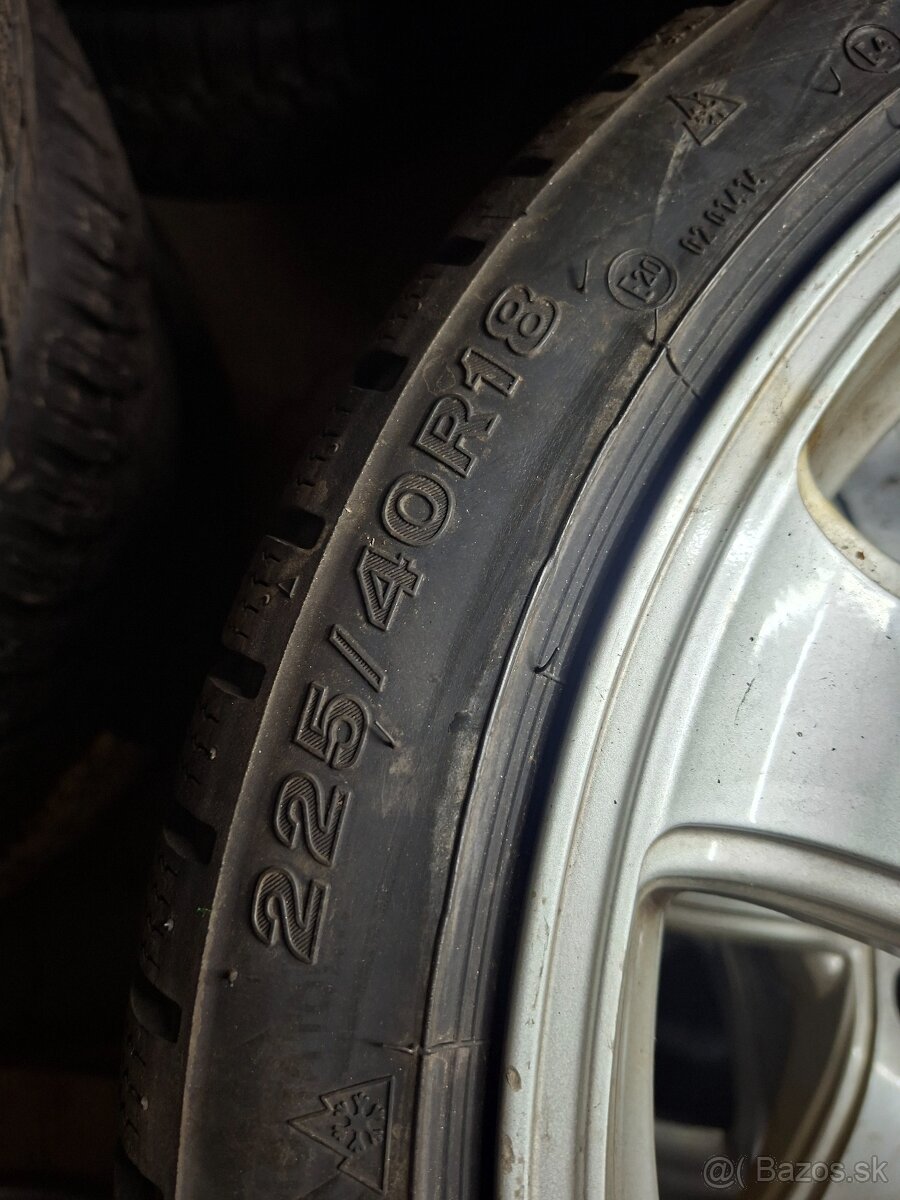 225/40R18 Dunlop 8mm zimné - 9