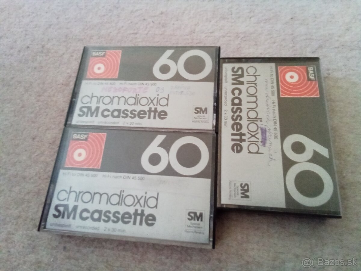 Vsehochut hudobna collection + knihy - 9