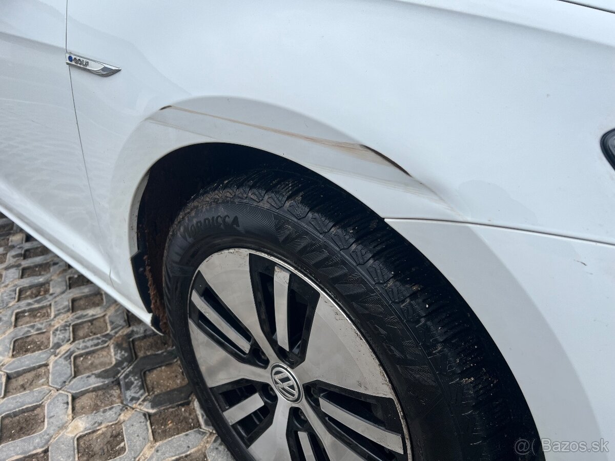 Volkswagen e-Golf VII Facelift 35,8 kWh (r.v. 2019) - 9