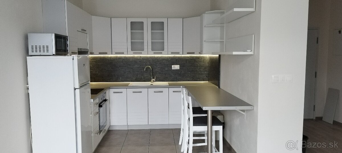 prenajom 2izb. byt galanta - 9