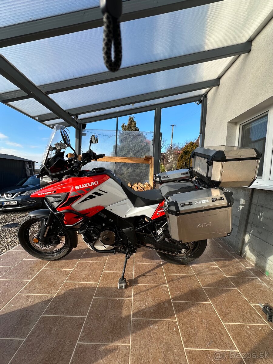 Suzuki dl 1050 V strom XT - 9