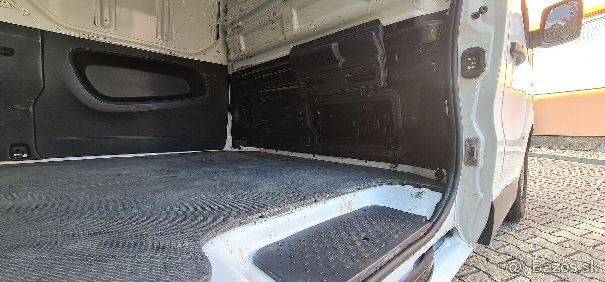 Opel Vivaro 1.6 CDTi 2017 151k - 9