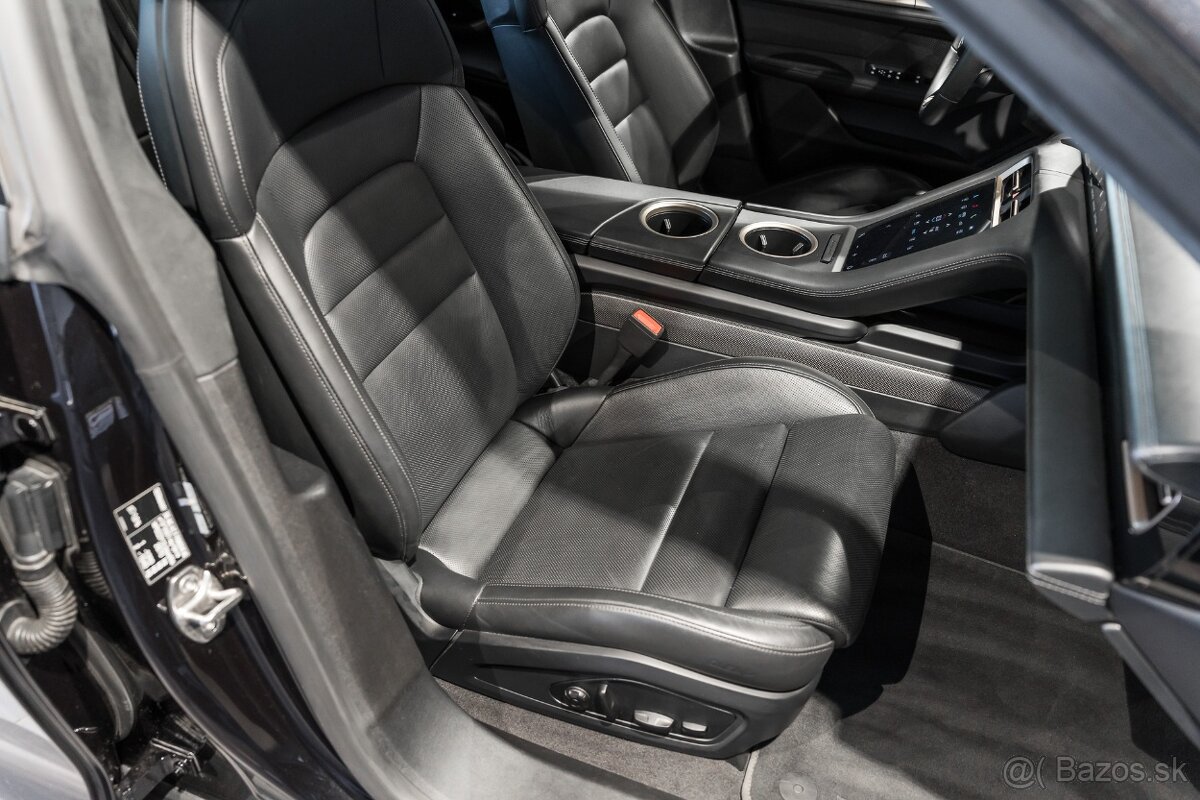 Porsche Taycan Turbo S 93.4 kWh - 9