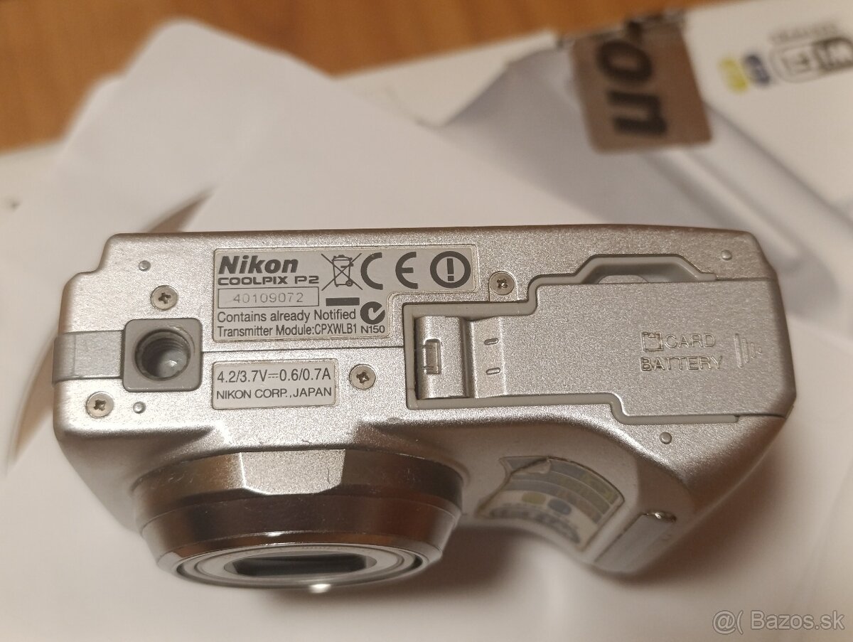 Nikon Coolpix P2 - 9
