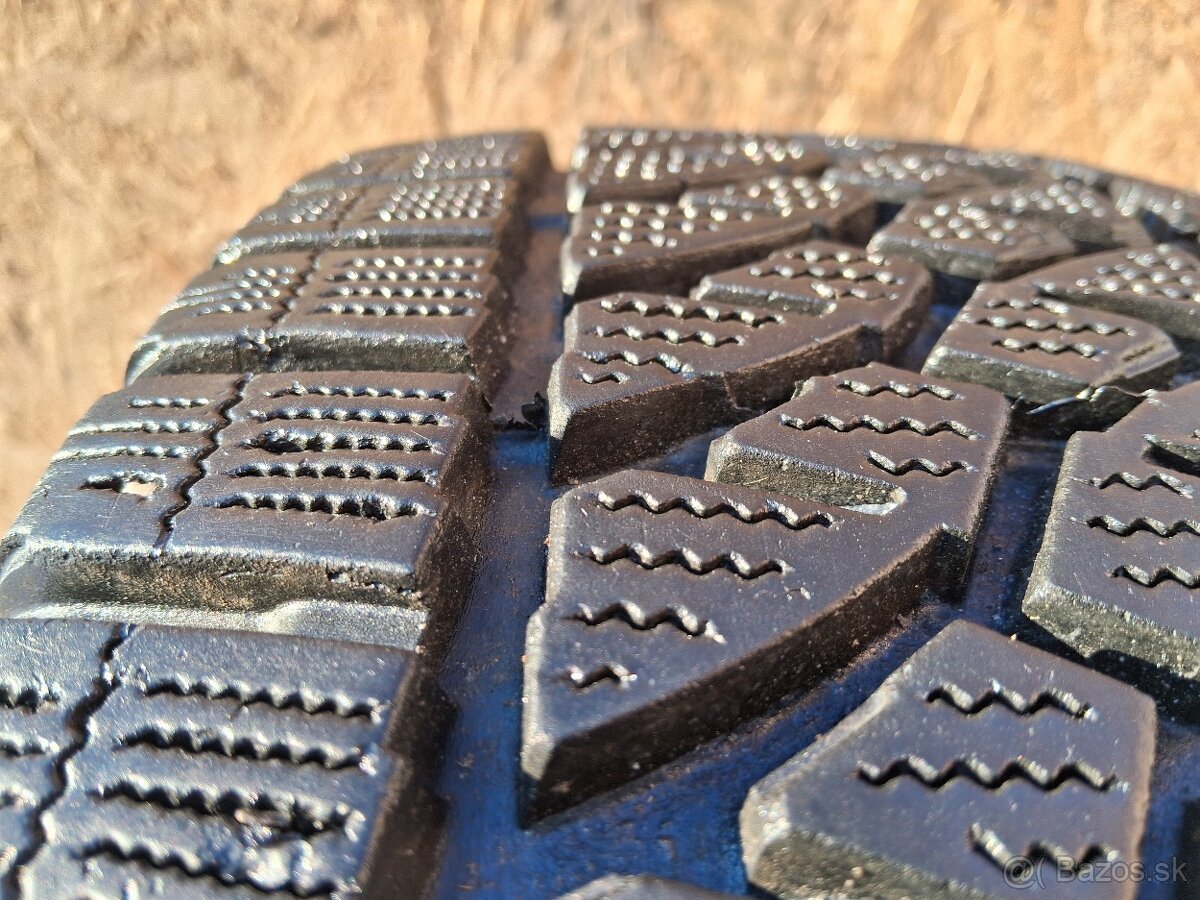 215/65 r16C zimne pneumatiky - 9