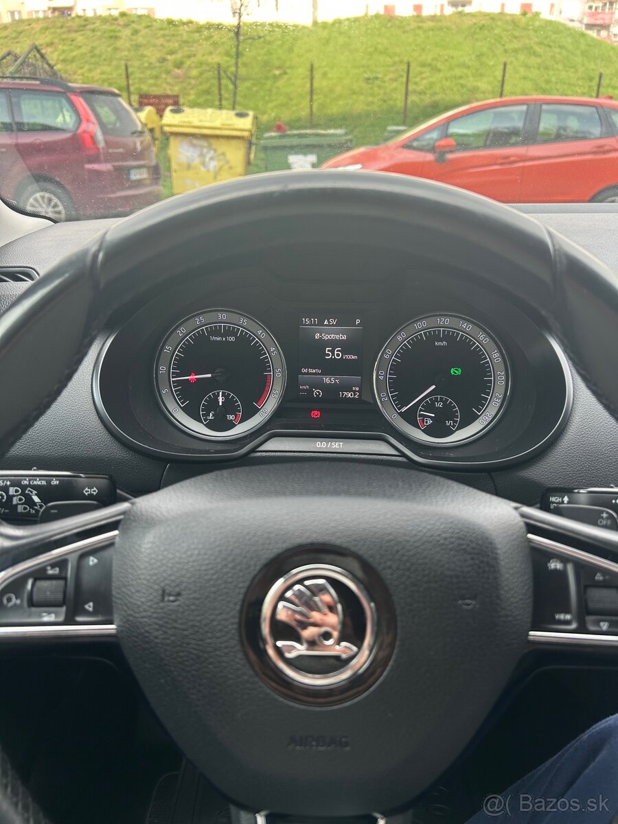 Octavia 3 Combi 2.0 TDI Soleil 2019 - 9