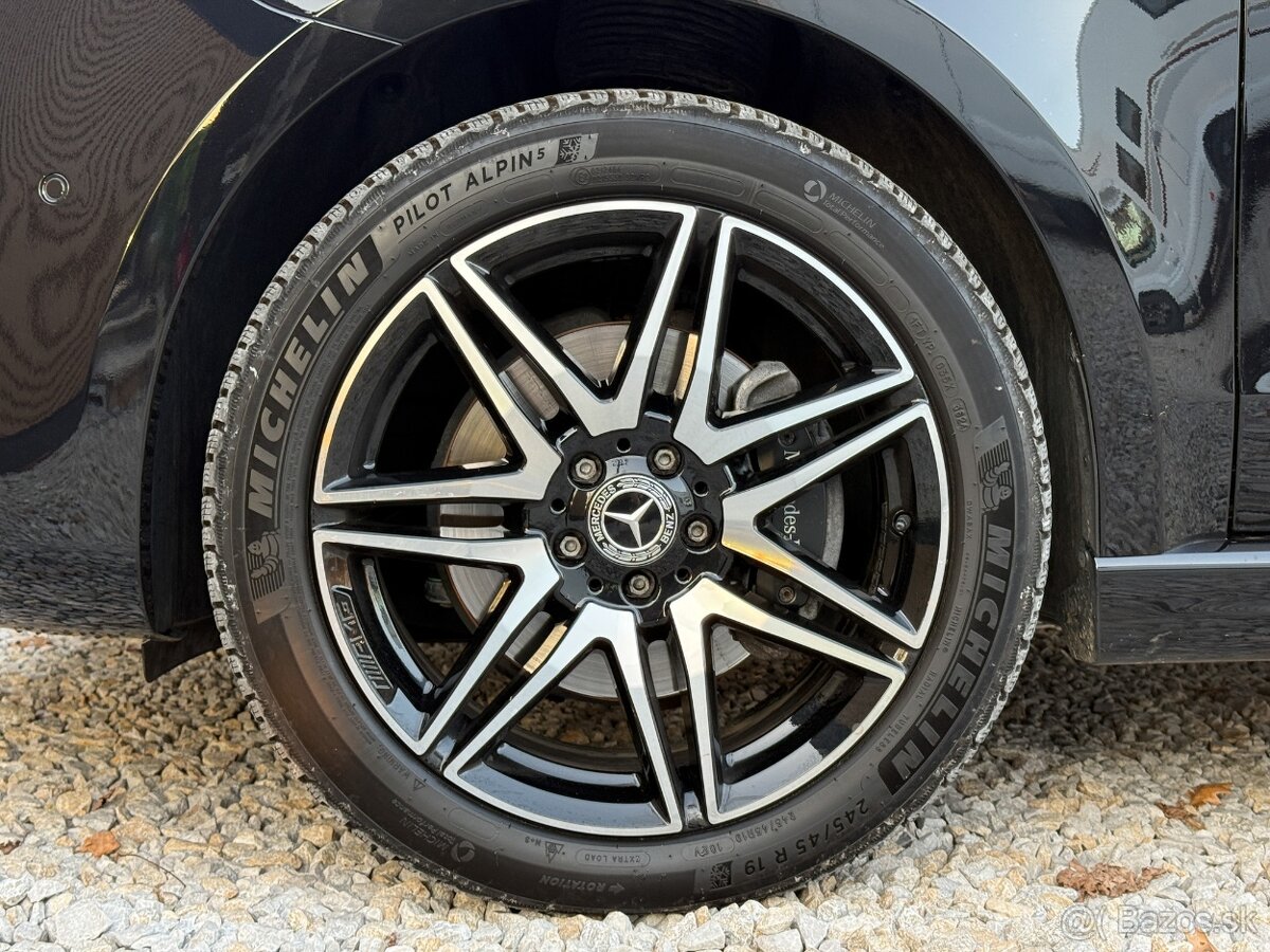 Mercedes-Benz V300d 4Matic Avantgarde L AMG, Airmatic, Pano - 9