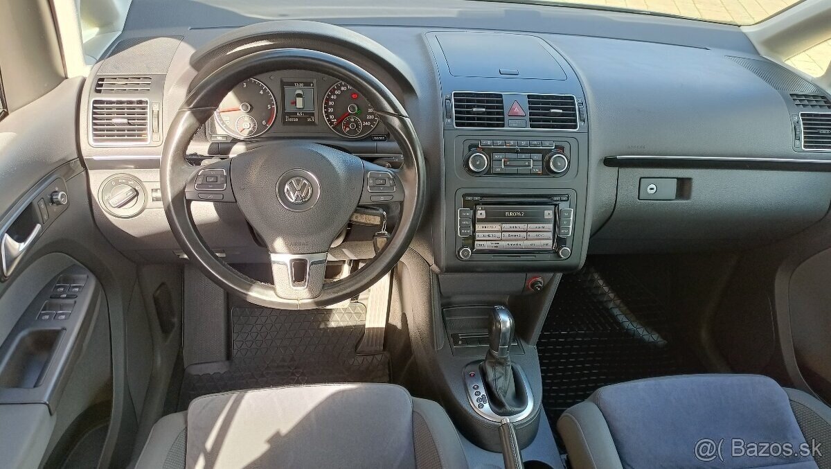 VOLKSWAGEN TOURAN 2.0 TDI CR 125 kW DSG6 HIGHLINE - 9