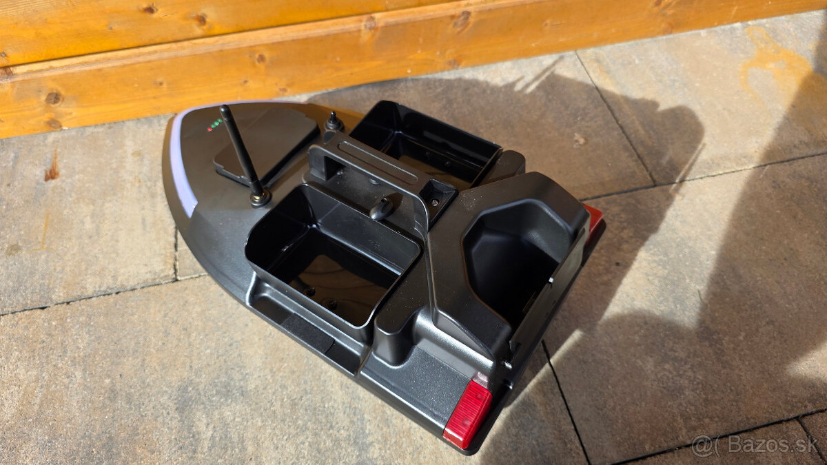 Flytec V020 – zavážacia loďka s GPS - 9