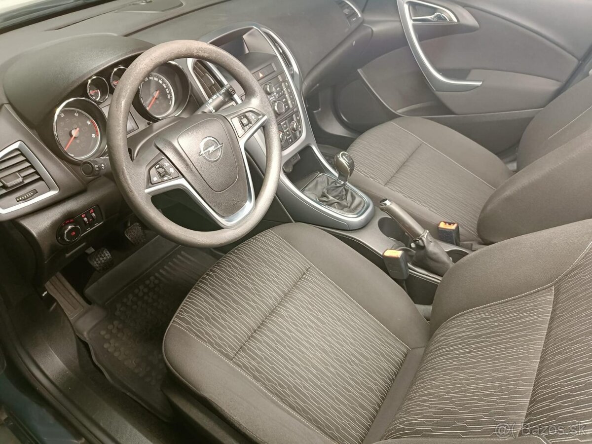 Opel Astra Sport Tourer 1,7 CDTI - 9