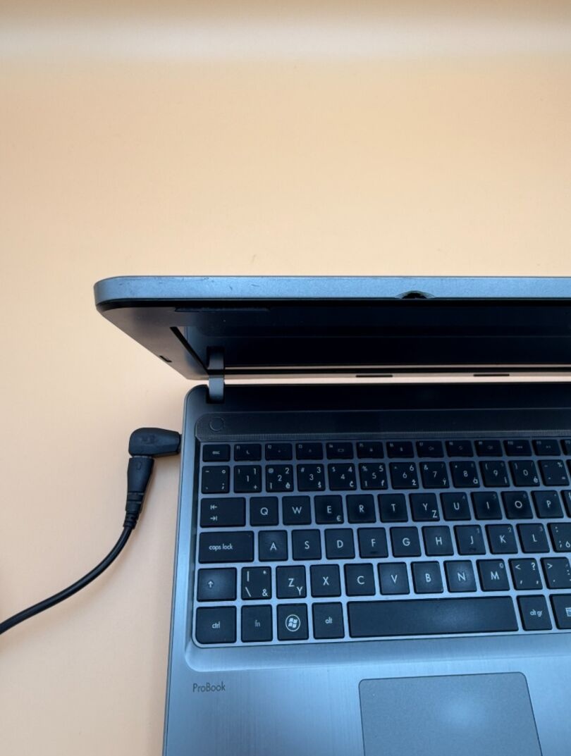 Notebook HP ProBook 4330s i3-2330M/4GB RAM/320GB HDD - 9