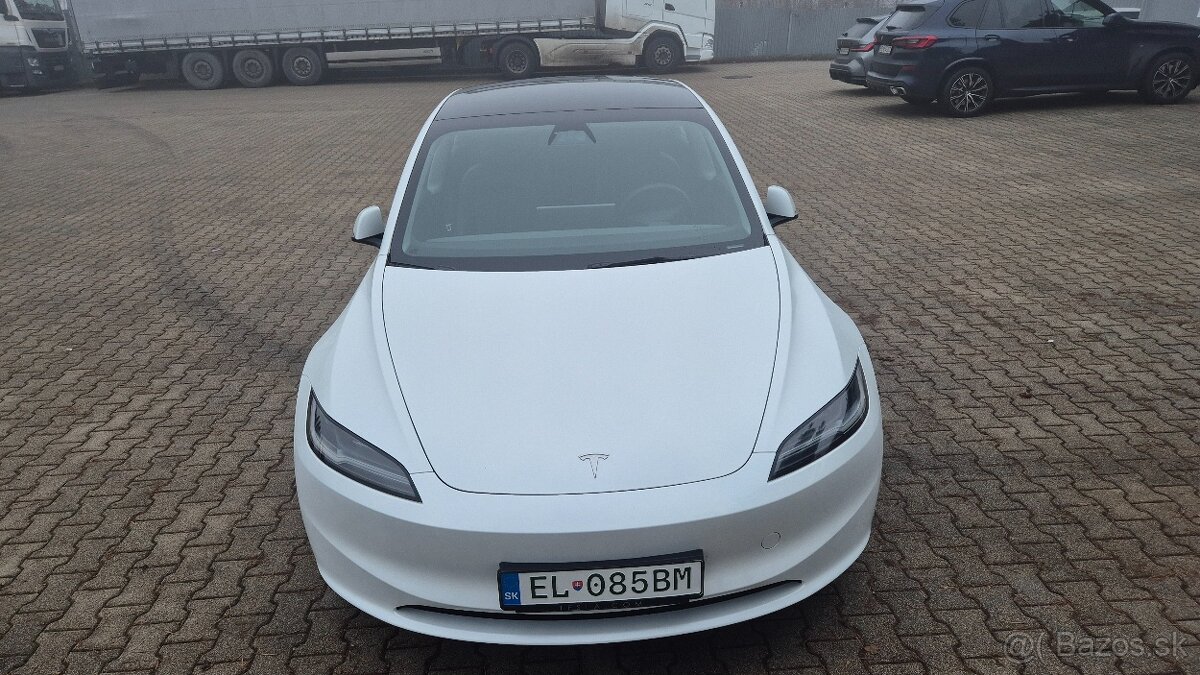 Tesla Model 3 Long Range RWD dojazd 720km záruka/dph - 9