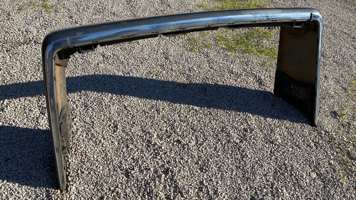 Zadný nárazník Mercedes W140 - 9