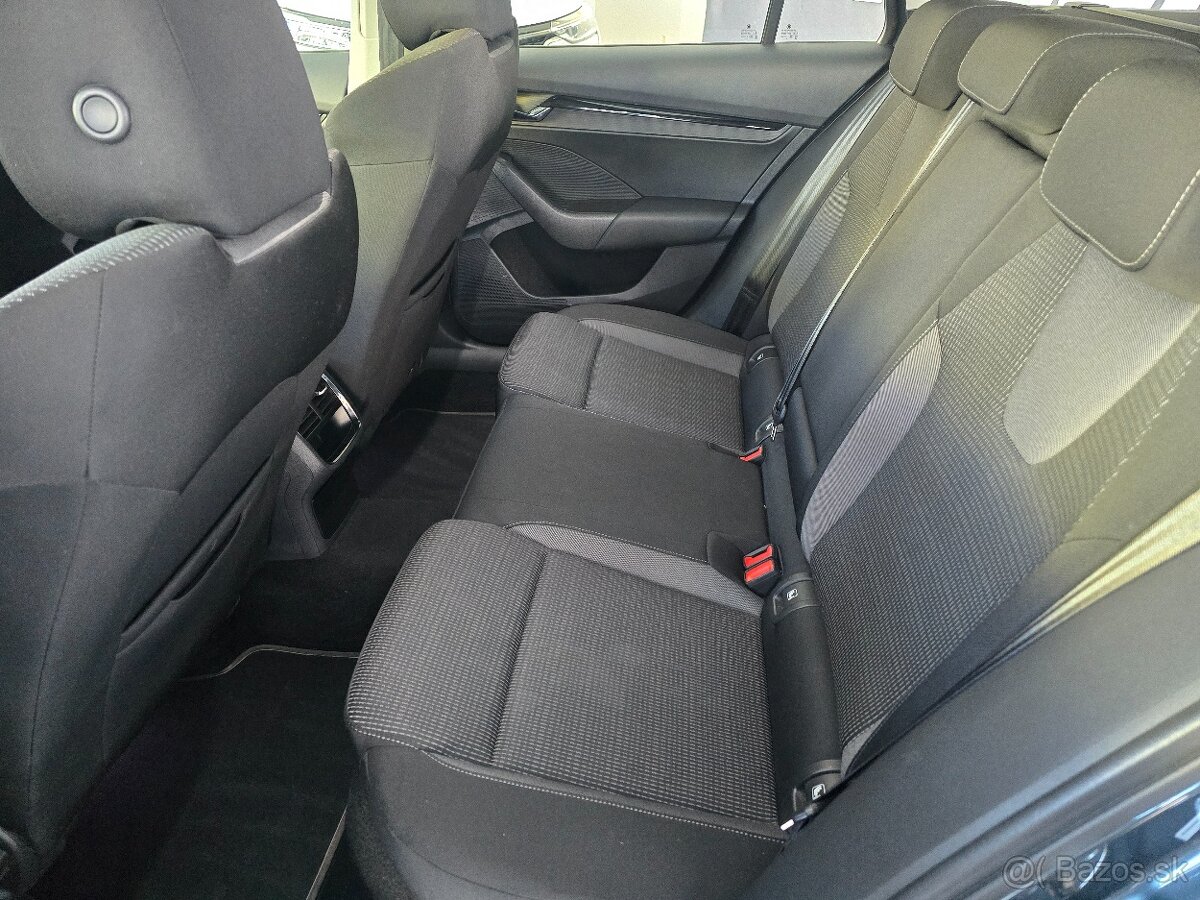 Škoda Octavia Combi 2.0 TDI SCR Ambition DSG - 9