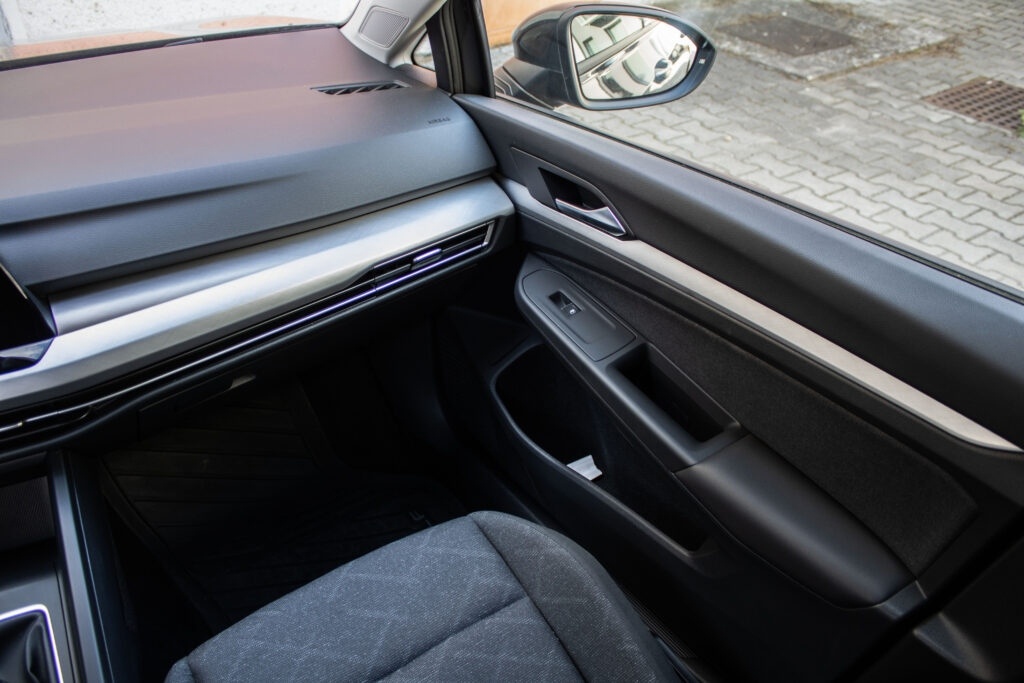 Volkswagen Golf Variant 2.0TDI 2024 - 9