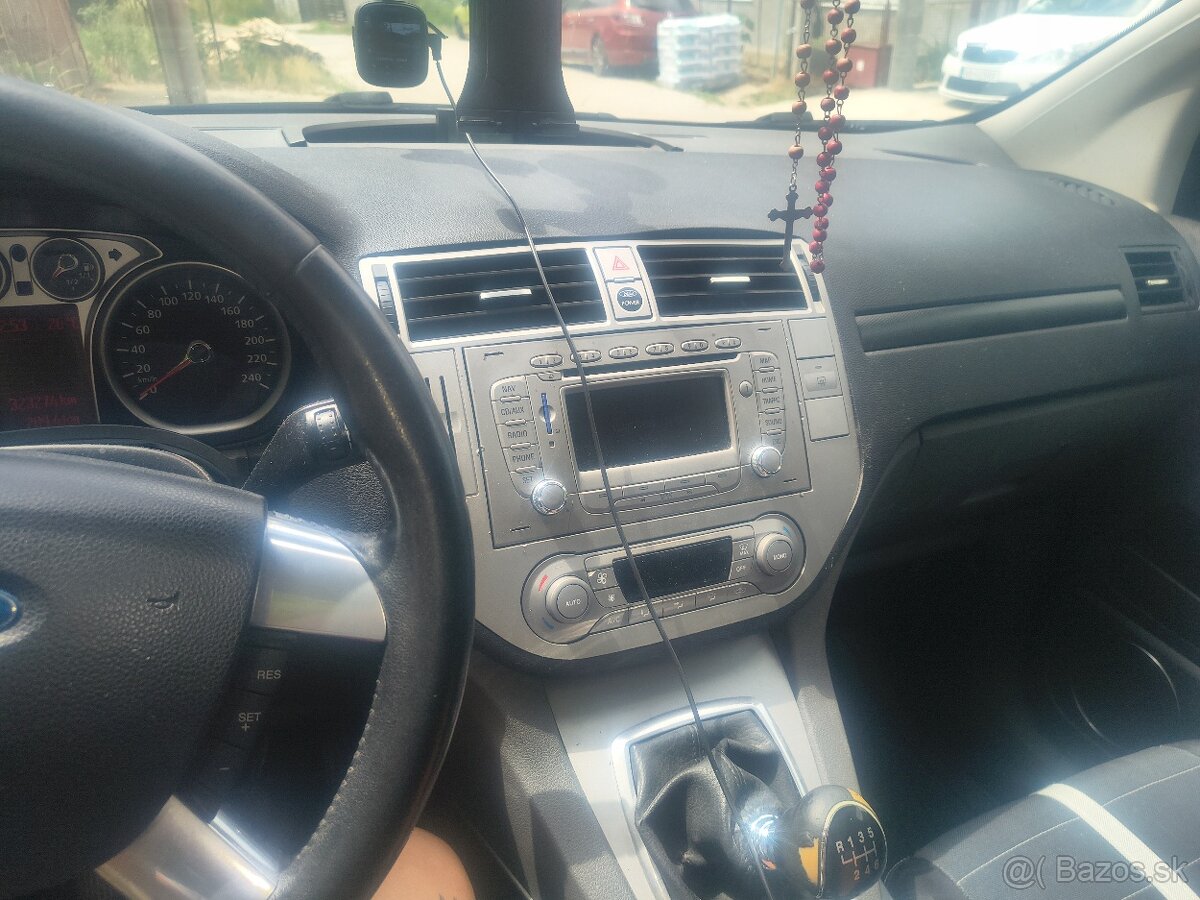 Ford kuga - 9