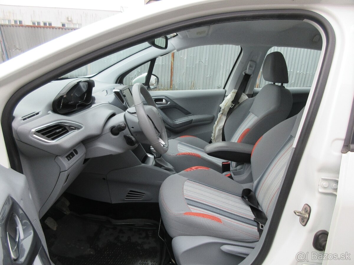 Peugeot 208 1.4 HDi FAP Active - 9
