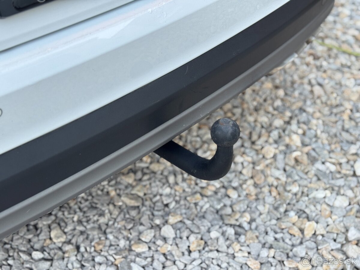 Hyundai Tucson 1.6 Style 4x4 Automat Facelift, 1. Majitel - 9