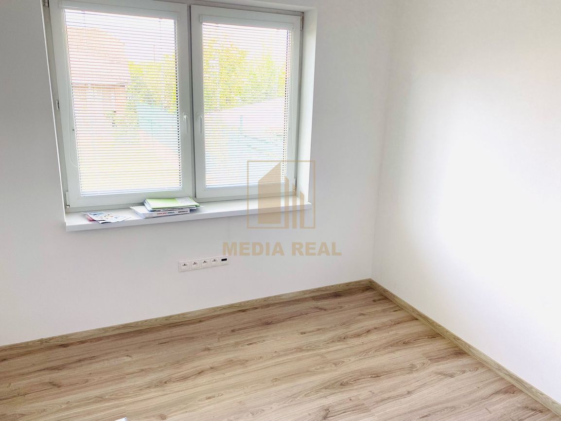 Rodinný dom s pozemkom v obci Lúka pri Piešťanoch - 9