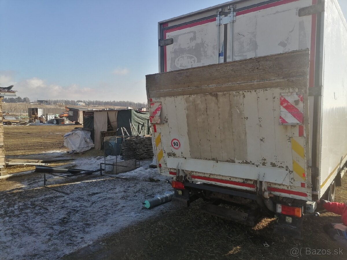 Iveco EUROCARGO (euro3) BEZ CHLADIARENSKEJ NADSTAVBY - 9