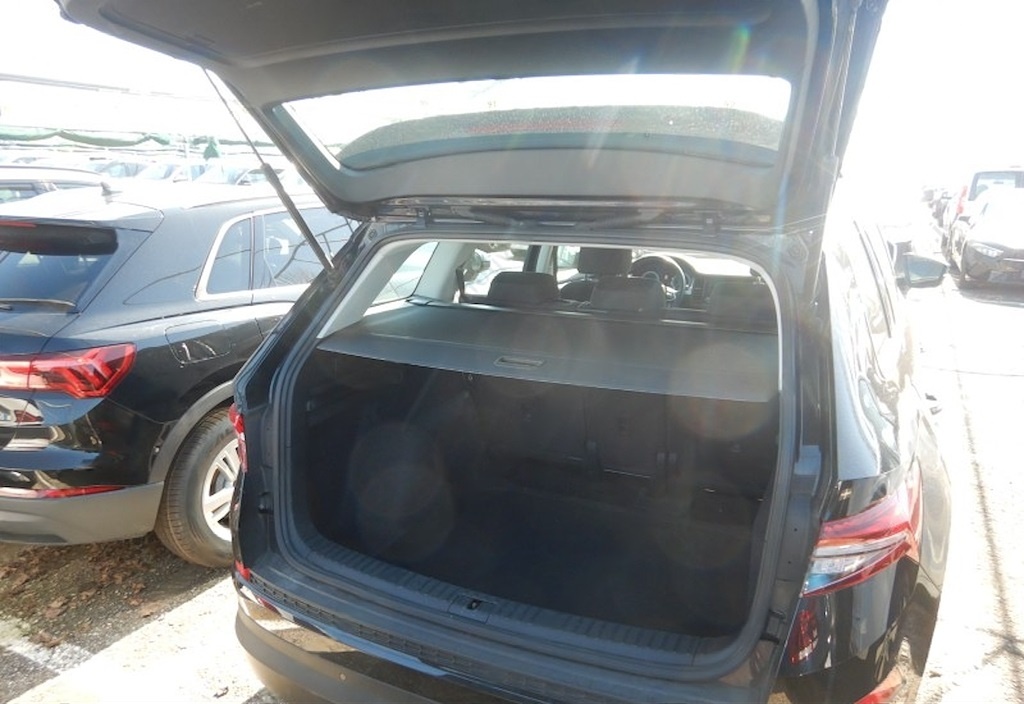 Škoda Kodiaq 2022 TSi 150k, nový facelift model, odpočet DPH - 9