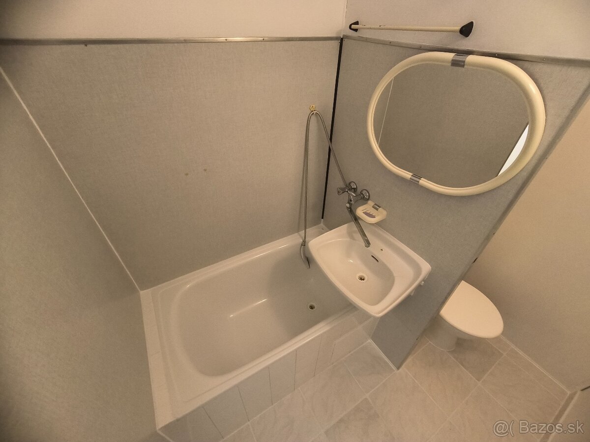 1-izbový byt v Piešťanoch - 9