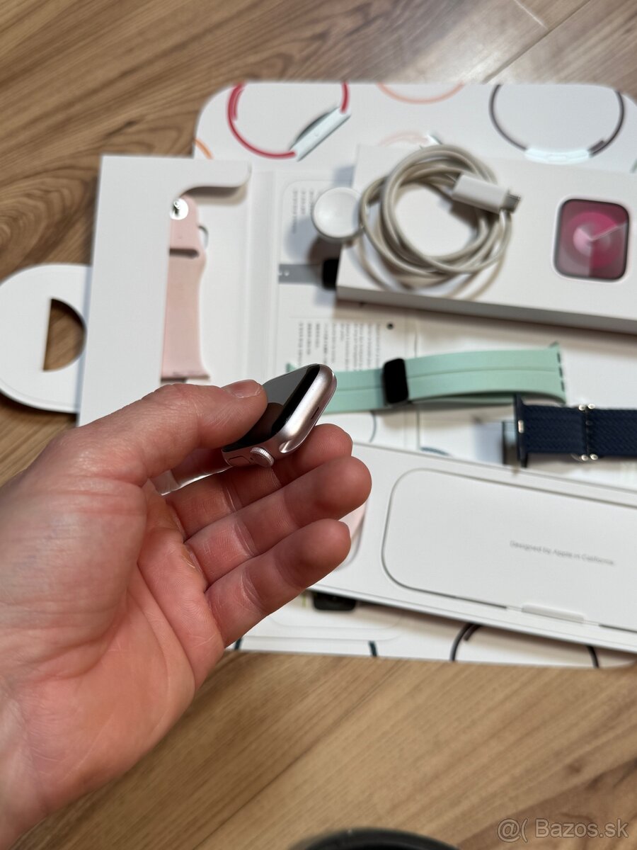 Apple Watch 9 41mm - 9