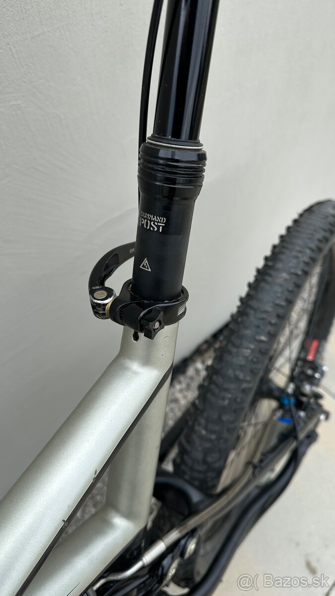 Predám Specialized Stumpjumper S4 (veľkosť L) – karbónový fe - 9