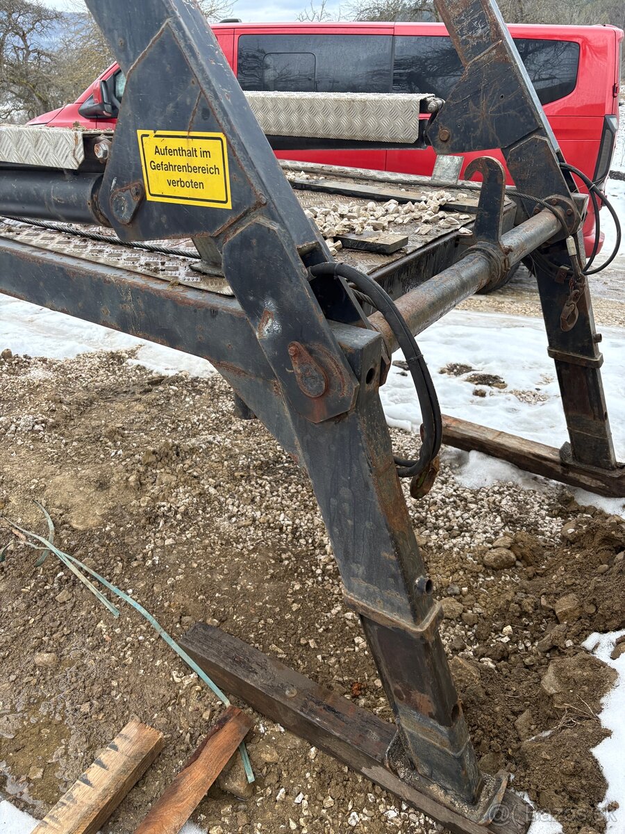 Multicar kontajnerova nadstavba na kratky razvor - 9