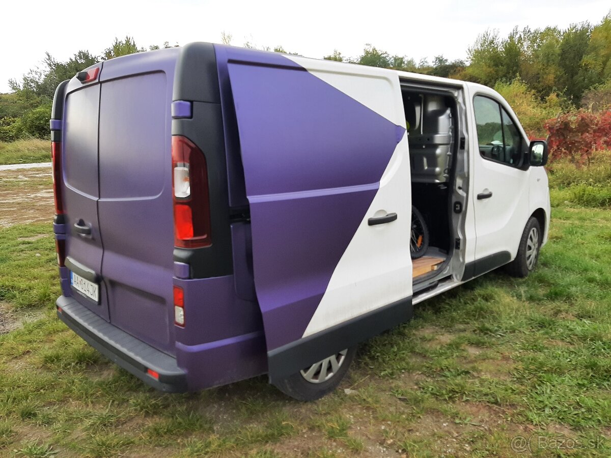 OPEL Vivaro - 9