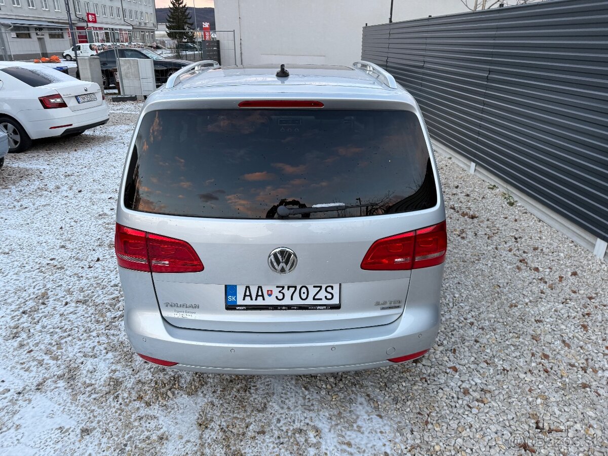 VW TOURAN 2.0TDI DSG 7-miestny - 9