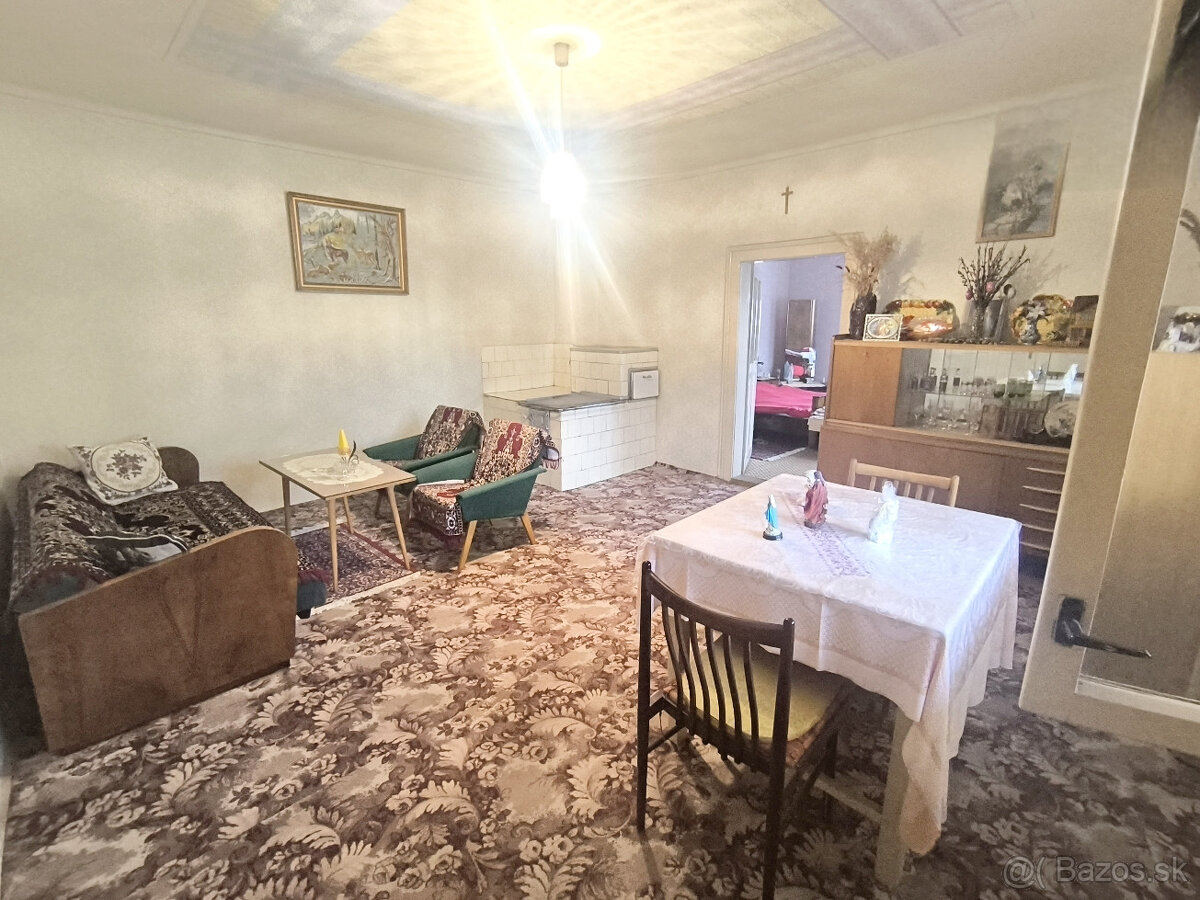 KRÁSNY UDRŽIAVANÝ MUROVANÝ RODINNÝ DOM CHALUPA S VÝBORNÝM PO - 9