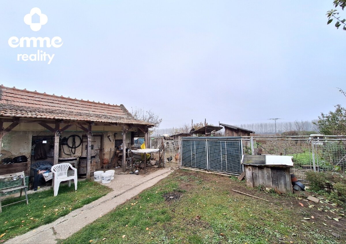 ❗ZNÍŽENÁ CENA - 79 990€❗Na predaj starý 2 izbový rodinný dom - 9