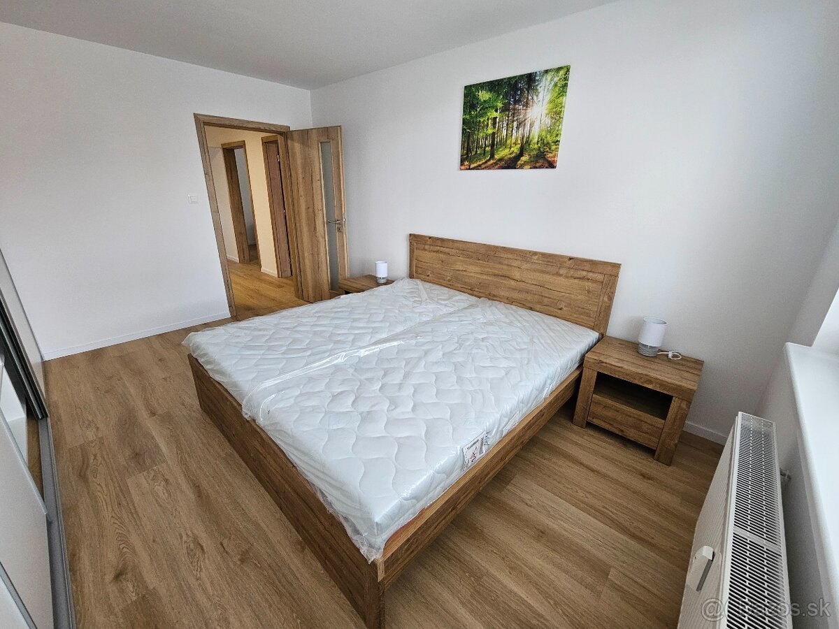 Lukratívny 4izbový byt po komplet. rekonštrukcii - 9