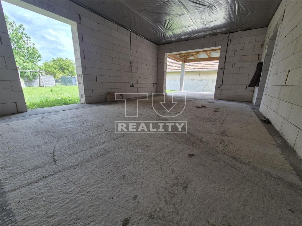 REZERVOVANÉ. Novostavba 4-izbového bungalovu s veľkým... - 9