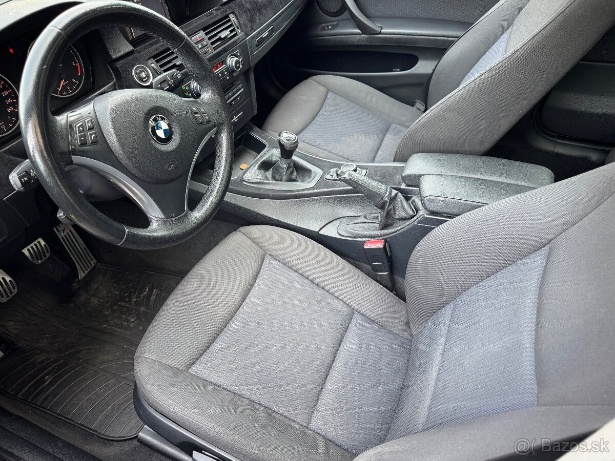 BMW 318d FACELIFT 105kw M6 Panoráma RV 2010 - 9