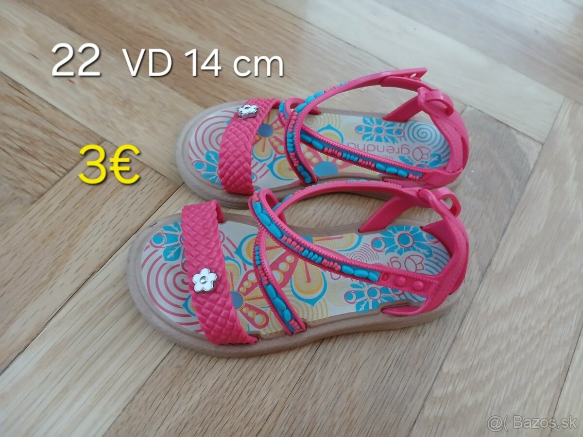 Dievcenske topanky, cizmy a papucky 21, 22 - 9