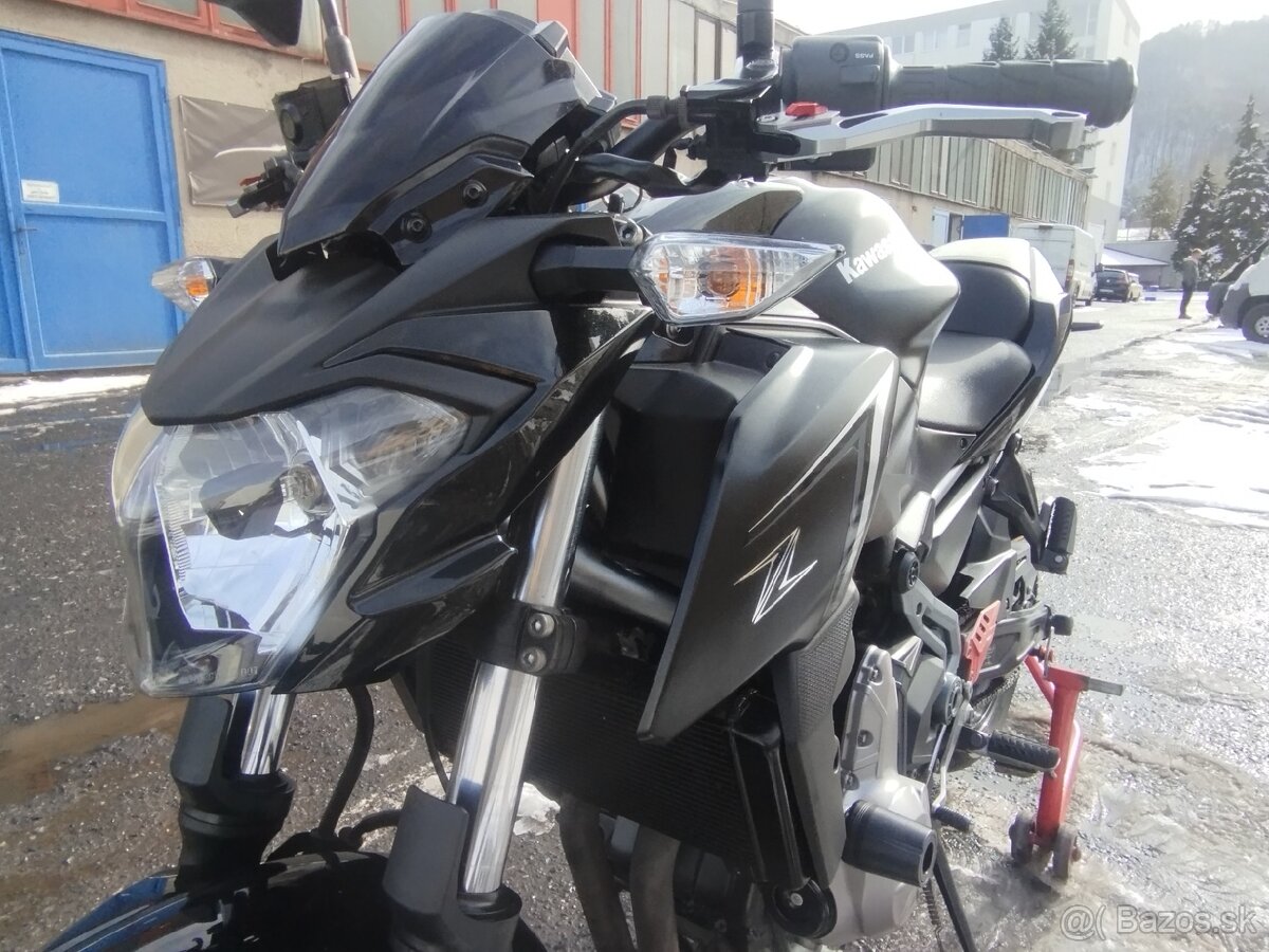 Kawasaki Z 650 2018 - 9