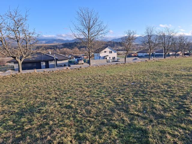 PREDAJ STAVEBNÝ POZEMOK ZBYŇOV - 9