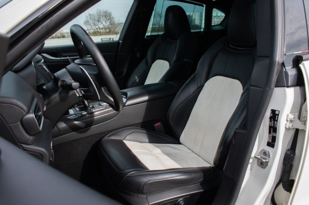 Maserati Levante SQ4 - 9