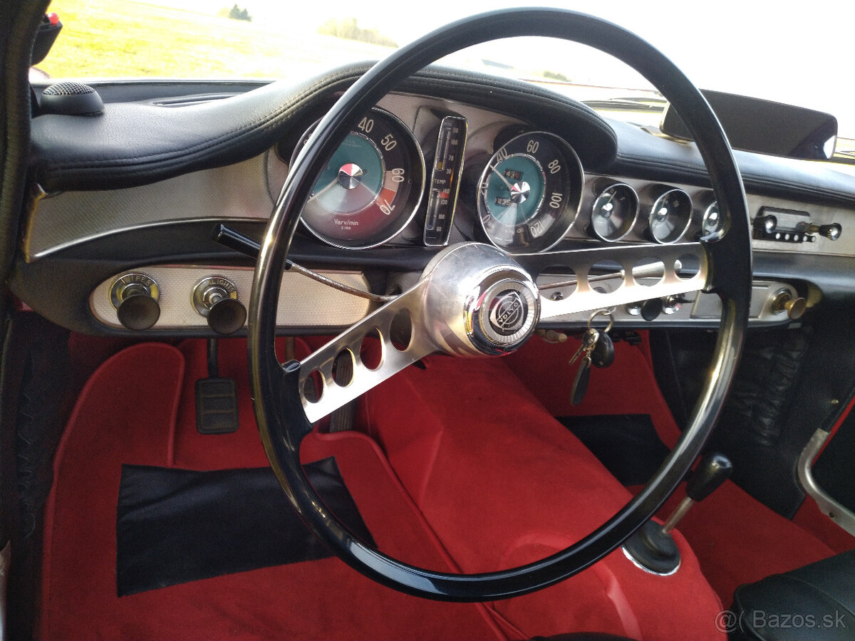 Volvo 1800 - 9