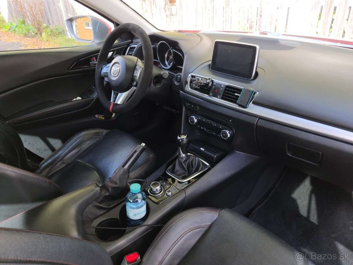 Mazda3 typ BM rok 2015 2.2 diesel sedan bordová - 9