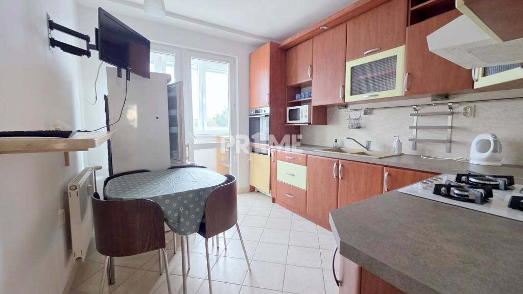 Pekný 3i byt,3 x NEPRIECHODNÁ IZBA, LOGGIA,Turnianska ulica, - 9