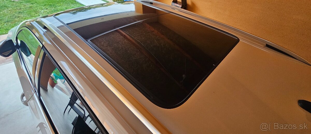 Škoda Superb Combi 2.0 TDI 110 kW - 9