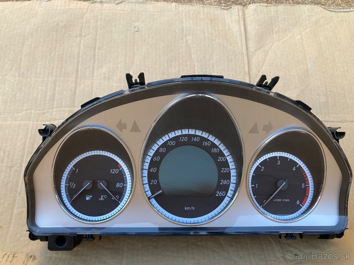 Nd na Mercedes W204 220CDi - 9