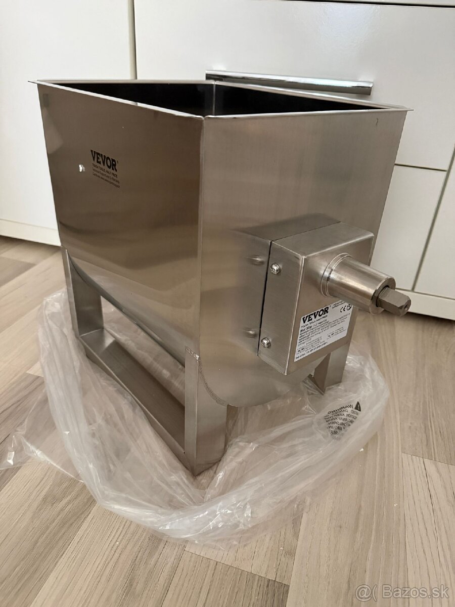 Rucna miesacka masa na klobasy 20L 10kg - 9