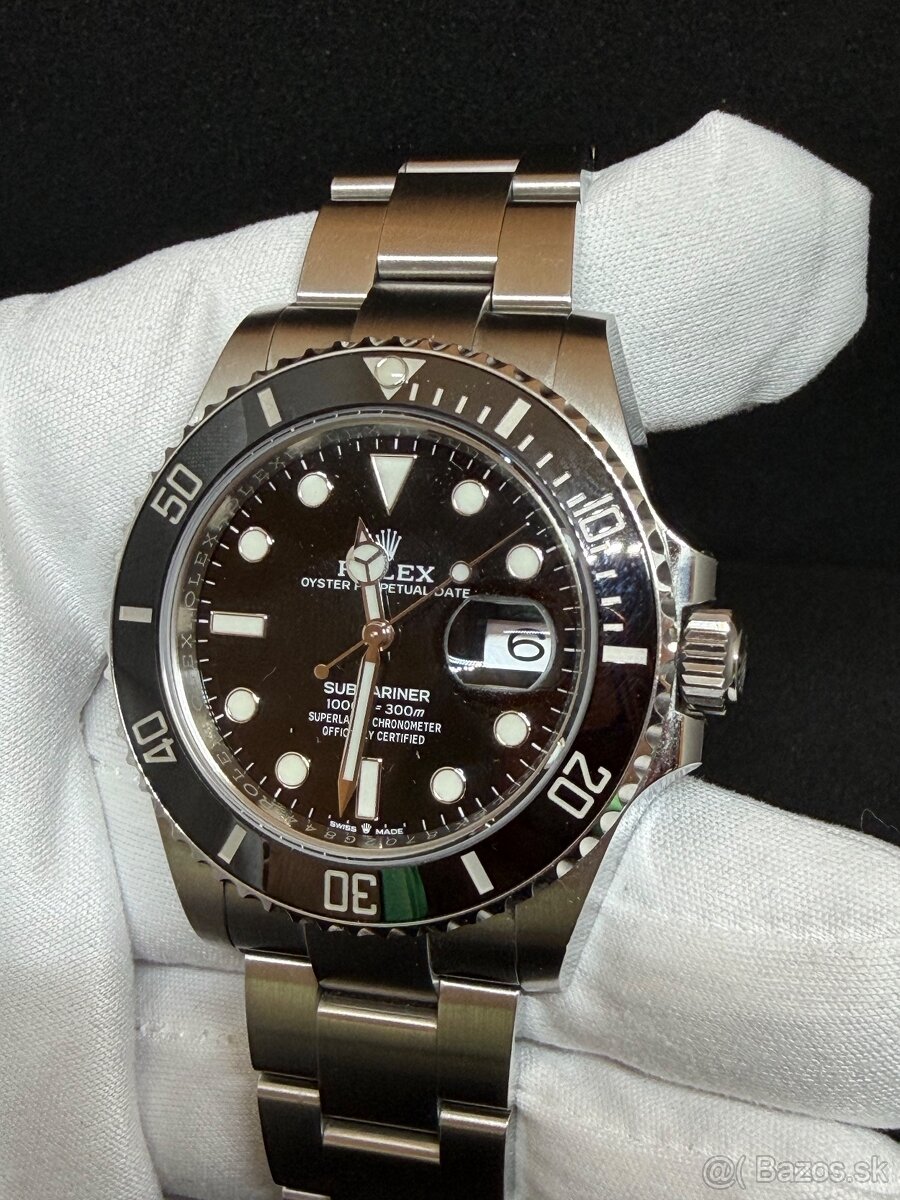 Rolex Submariner Date 41 - 9