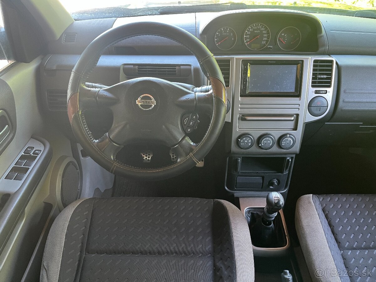 Nissan X-Trail 2.2 dCi Sport - 9