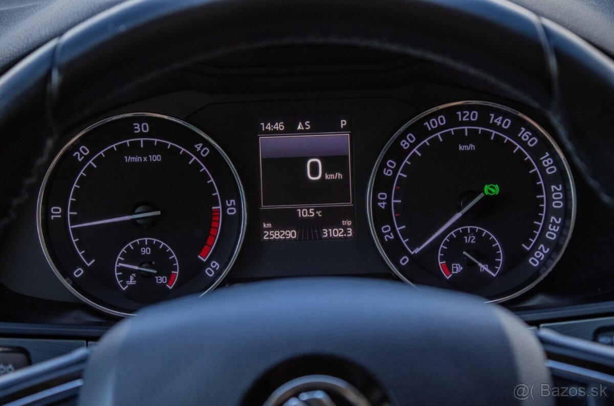 Škoda Superb 2.0 TDI Ambition - 9