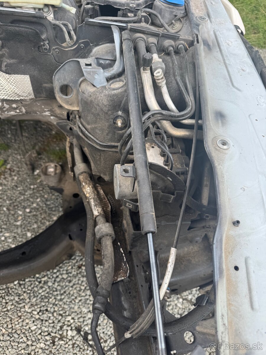 Rozpredám Audi A6 C6 3.0 165kw - 9